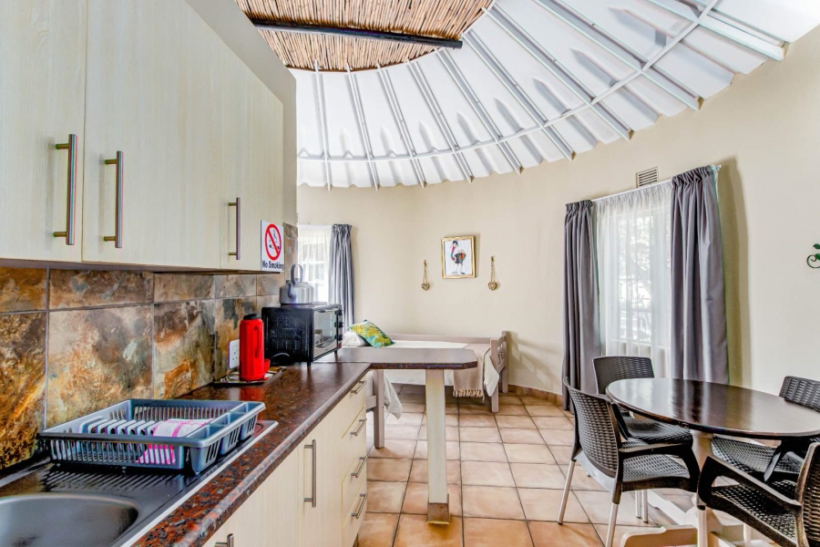 15 Bedroom Property for Sale in Hekpoort North West